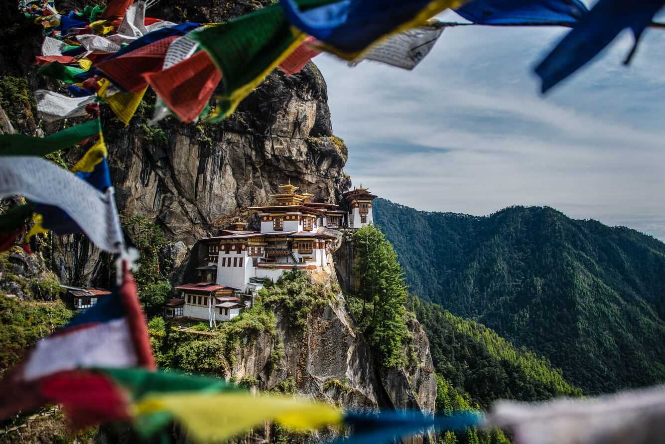Bình yên 'miền hạnh phúc' Bhutan  