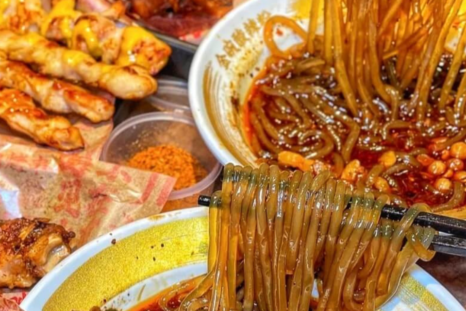 Top 10 món ăn đường phố Trung Quốc nổi tiếng nhất định bạn phải thử